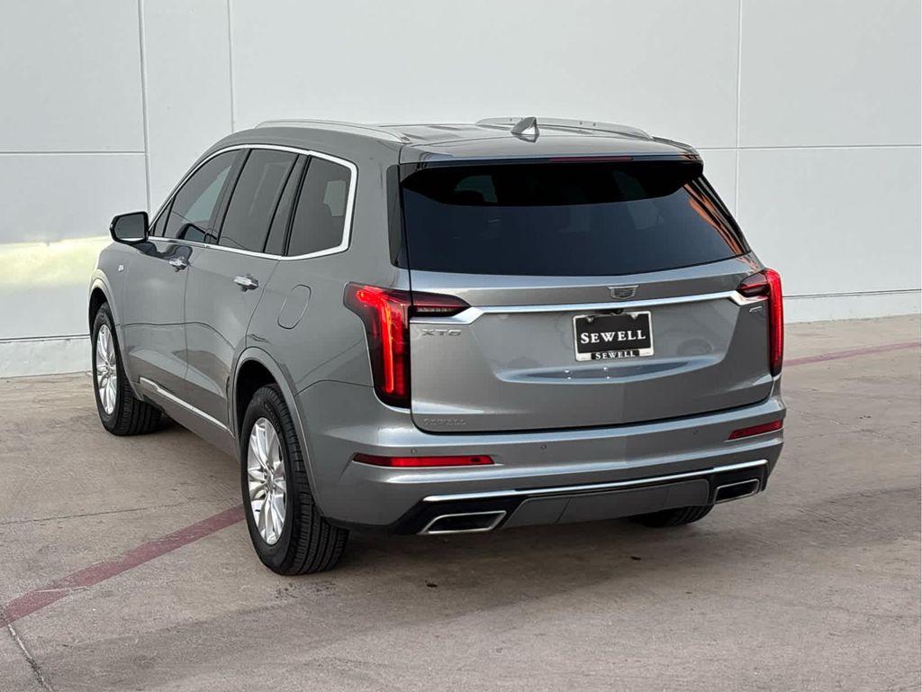 used 2024 Cadillac XT6 car, priced at $37,995