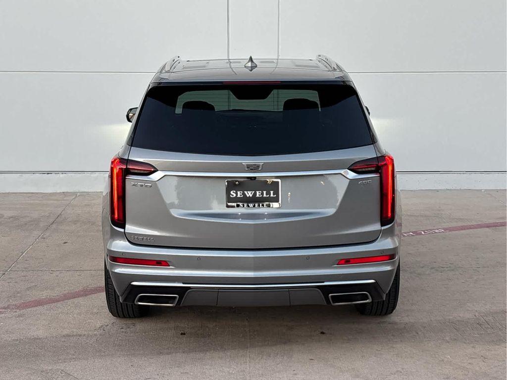 used 2024 Cadillac XT6 car, priced at $37,995