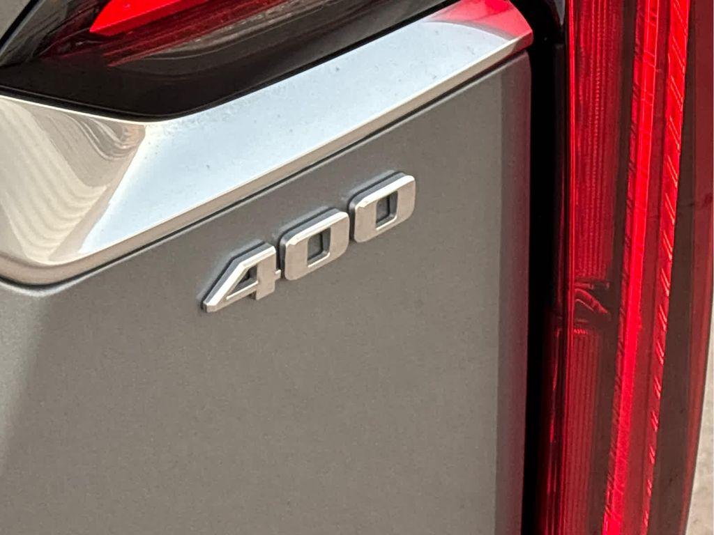 used 2024 Cadillac XT6 car, priced at $37,995