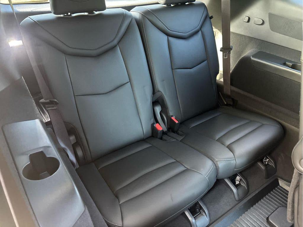 used 2025 Cadillac XT6 car, priced at $49,977