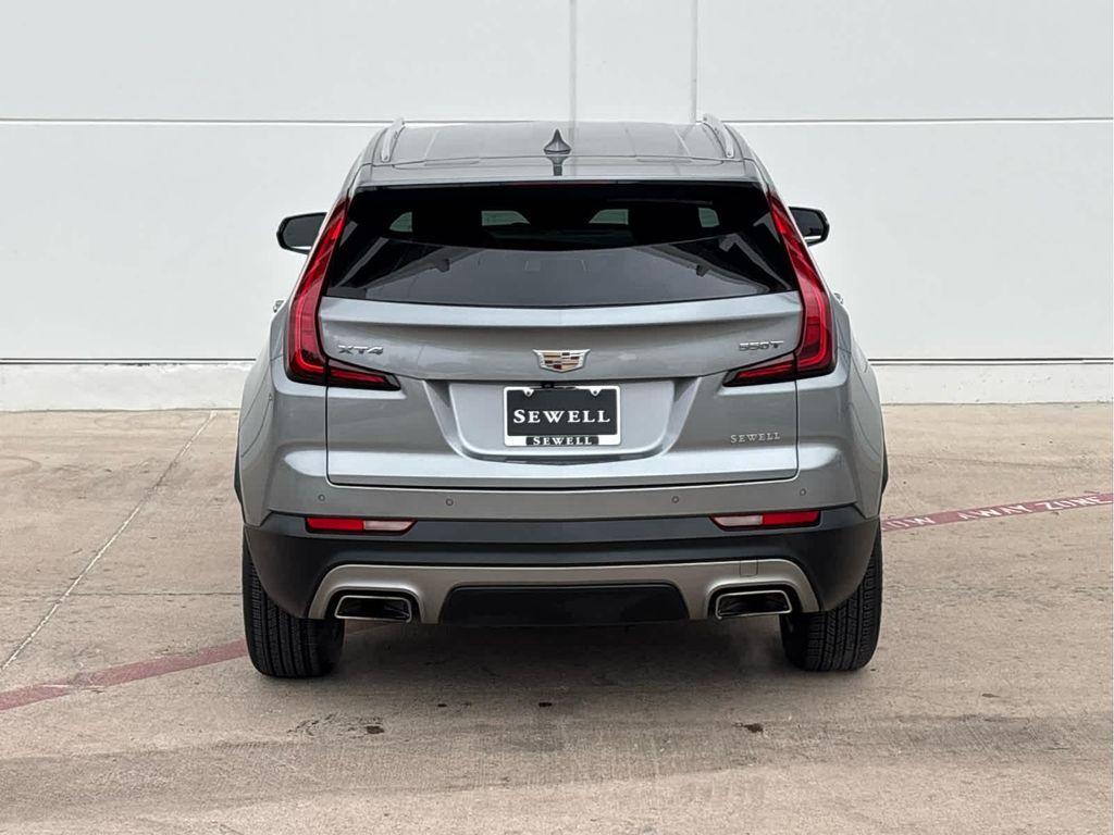 used 2023 Cadillac XT4 car, priced at $24,995