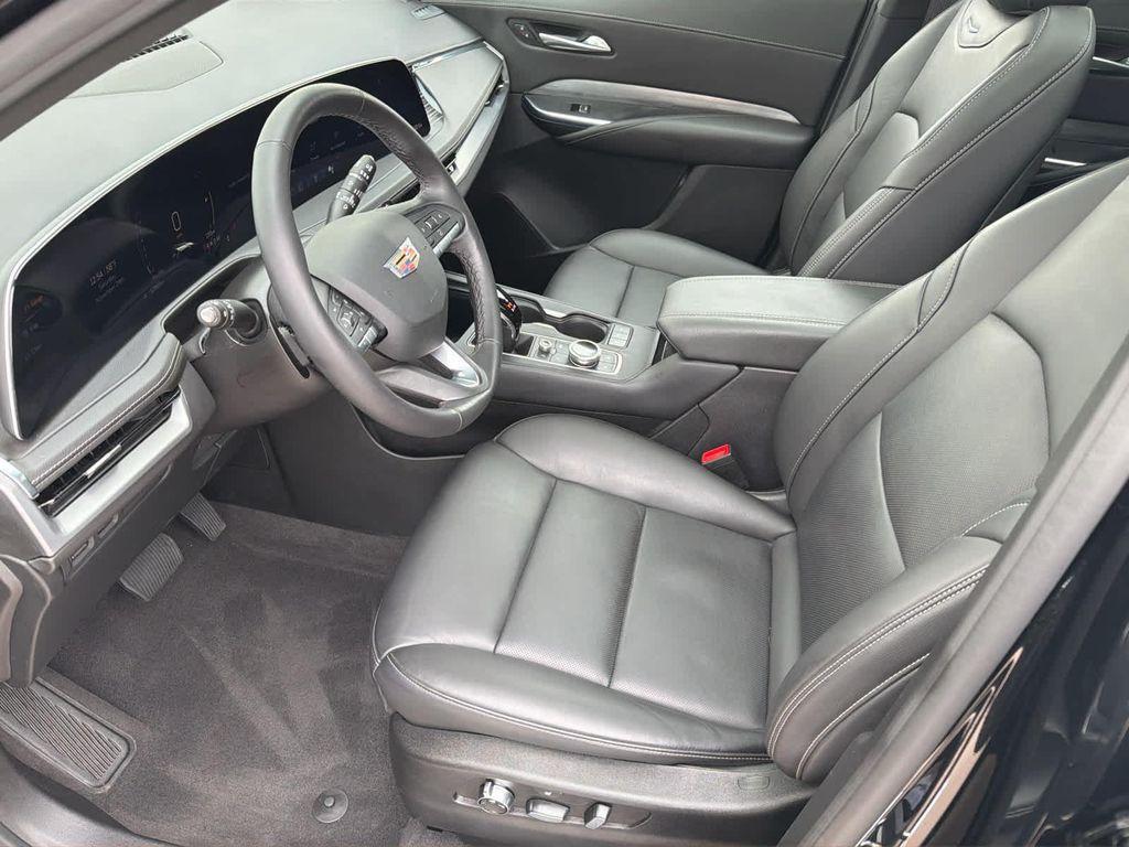 used 2024 Cadillac XT4 car, priced at $37,995