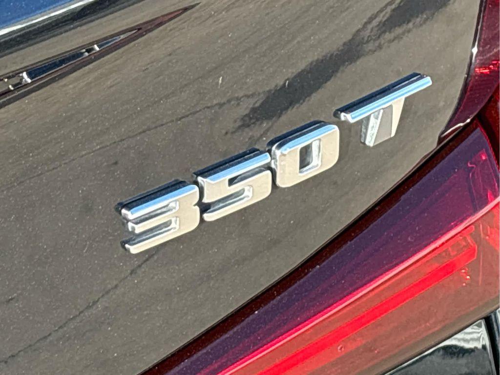 used 2023 Cadillac XT4 car, priced at $27,977