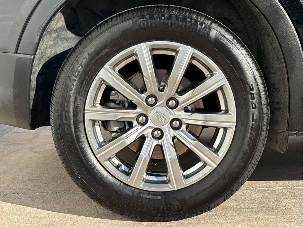 used 2023 Cadillac XT4 car, priced at $27,977