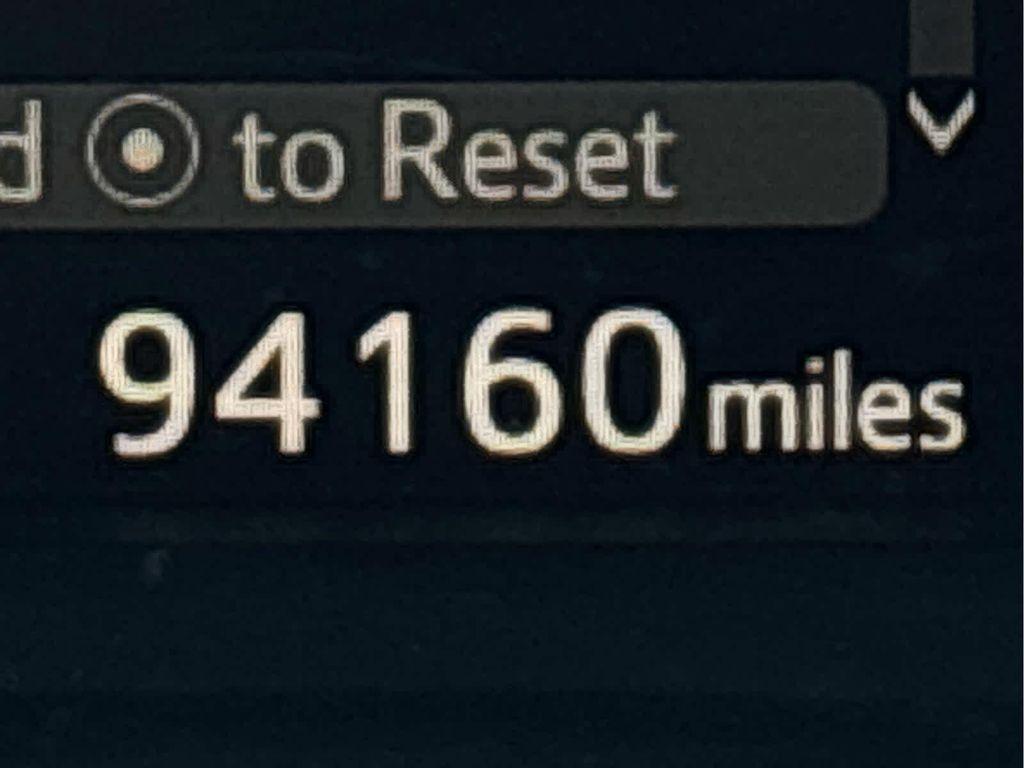 used 2015 Toyota Highlander car, priced at $17,995