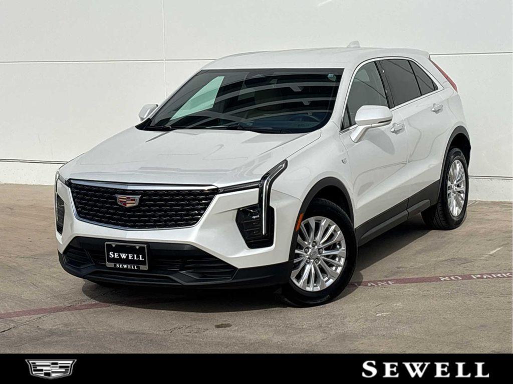 used 2024 Cadillac XT4 car, priced at $33,477
