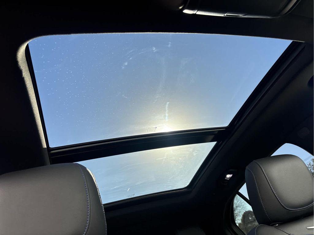 used 2024 Cadillac XT4 car, priced at $41,977