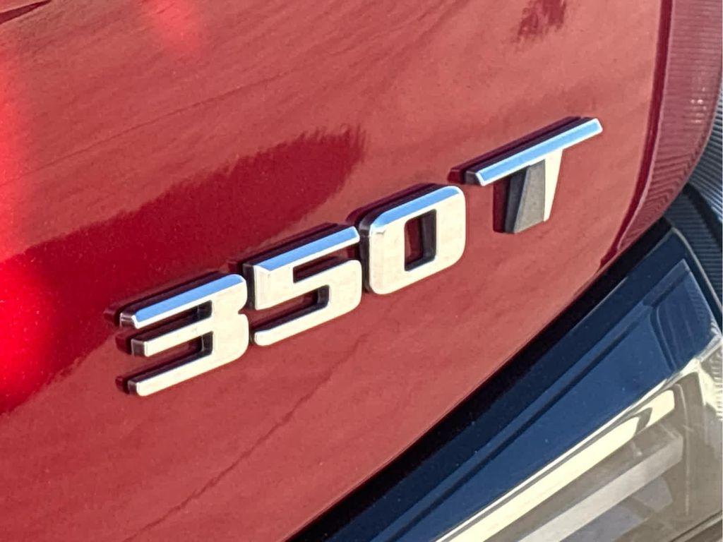 used 2024 Cadillac XT4 car, priced at $41,977