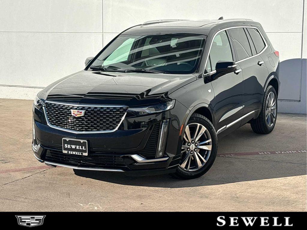 used 2025 Cadillac XT6 car, priced at $41,995