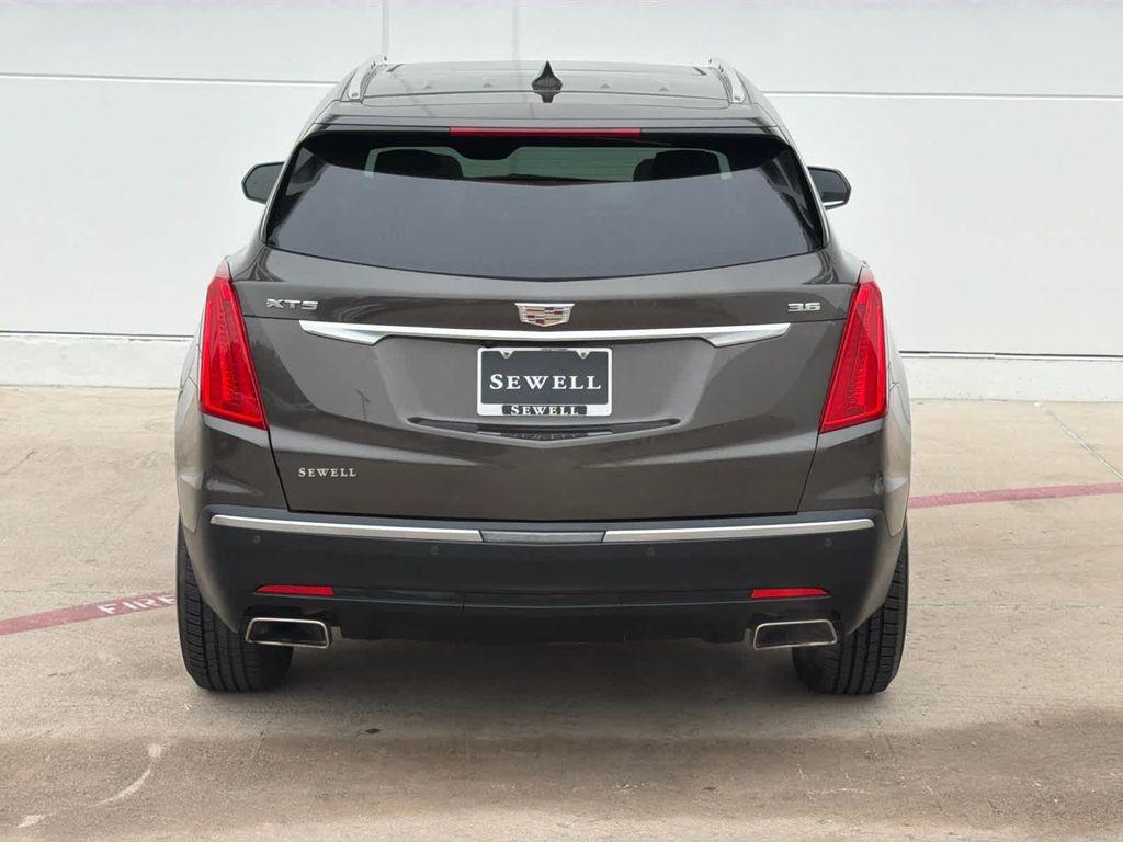 used 2019 Cadillac XT5 car, priced at $23,995