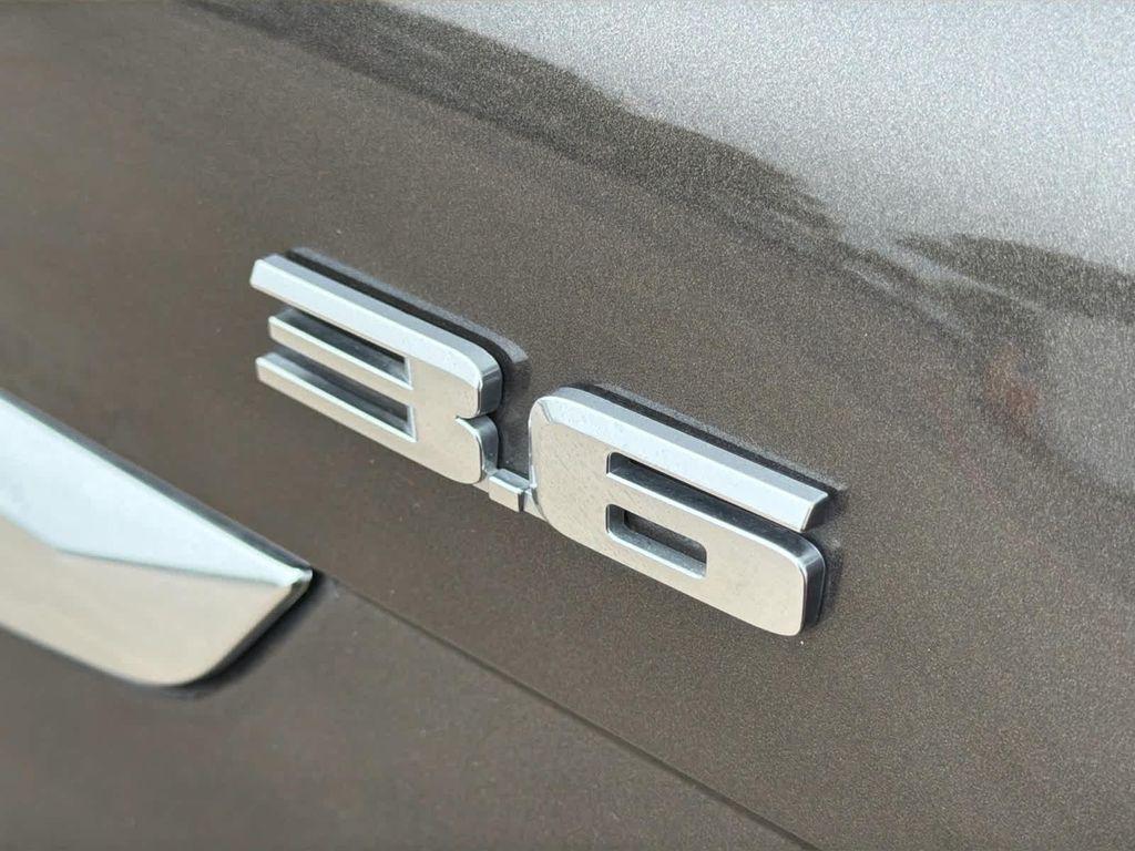 used 2019 Cadillac XT5 car, priced at $23,995