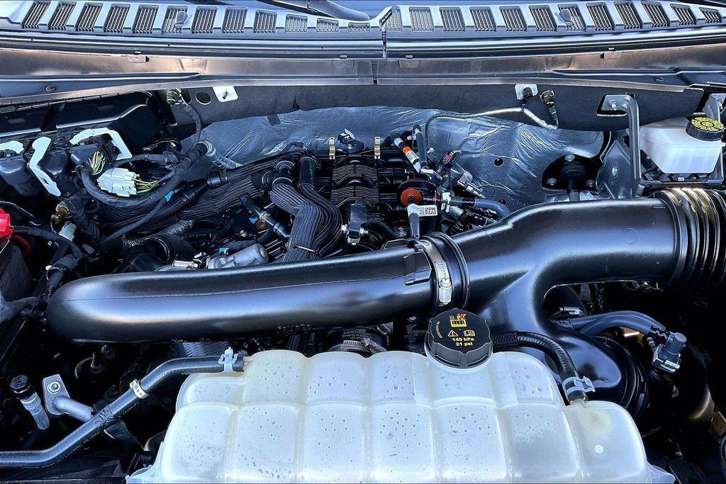 used 2024 Ford Expedition car, priced at $53,900