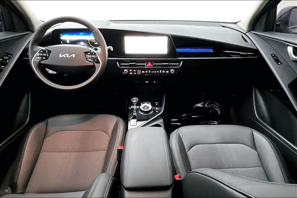 used 2025 Kia Niro EV car, priced at $26,000