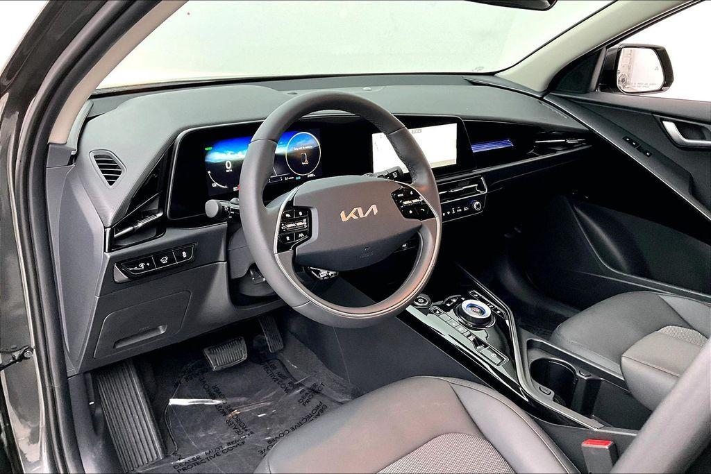 used 2025 Kia Niro EV car, priced at $26,000