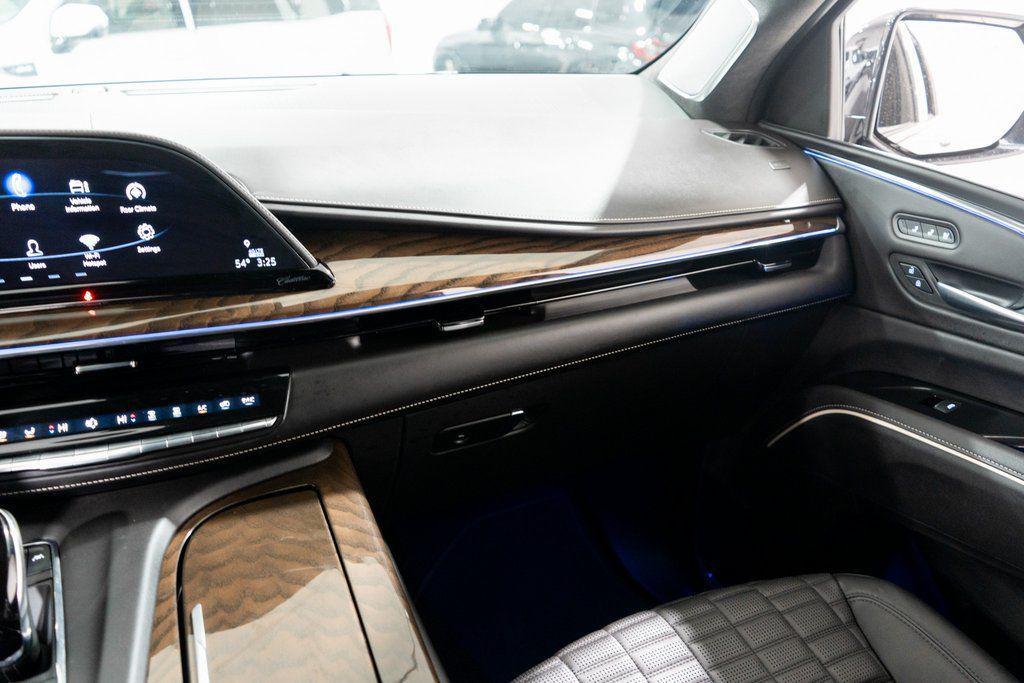 used 2024 Cadillac Escalade ESV car, priced at $91,677