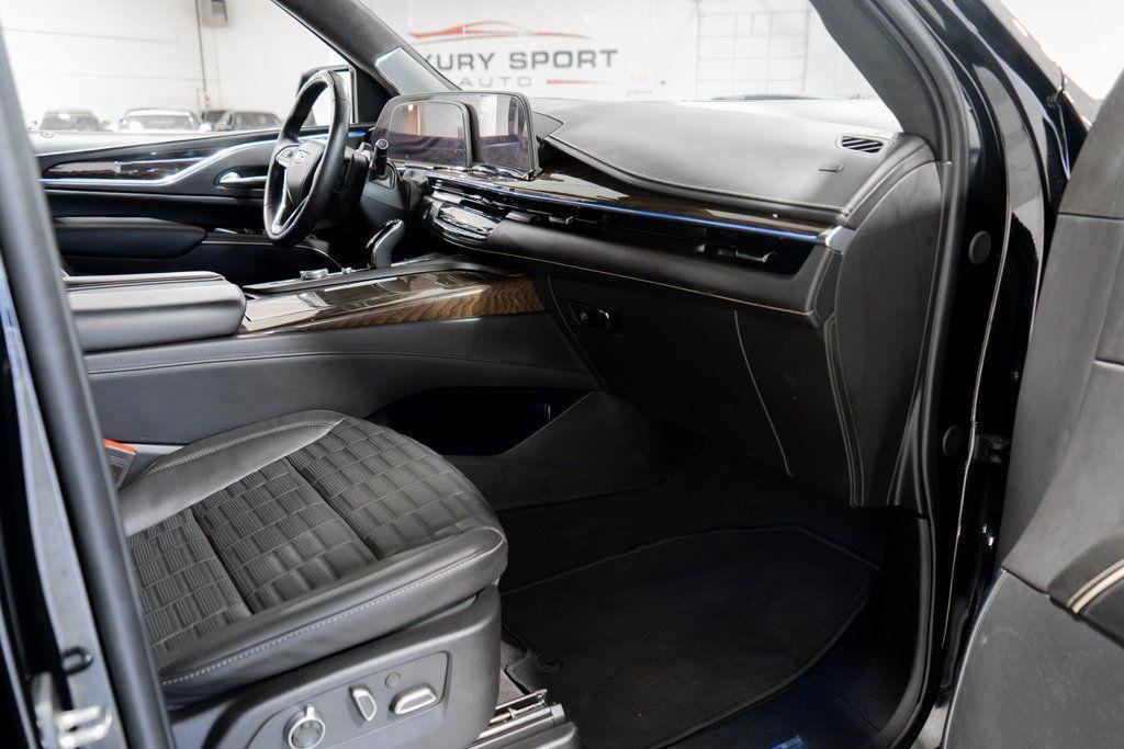 used 2024 Cadillac Escalade ESV car, priced at $91,677