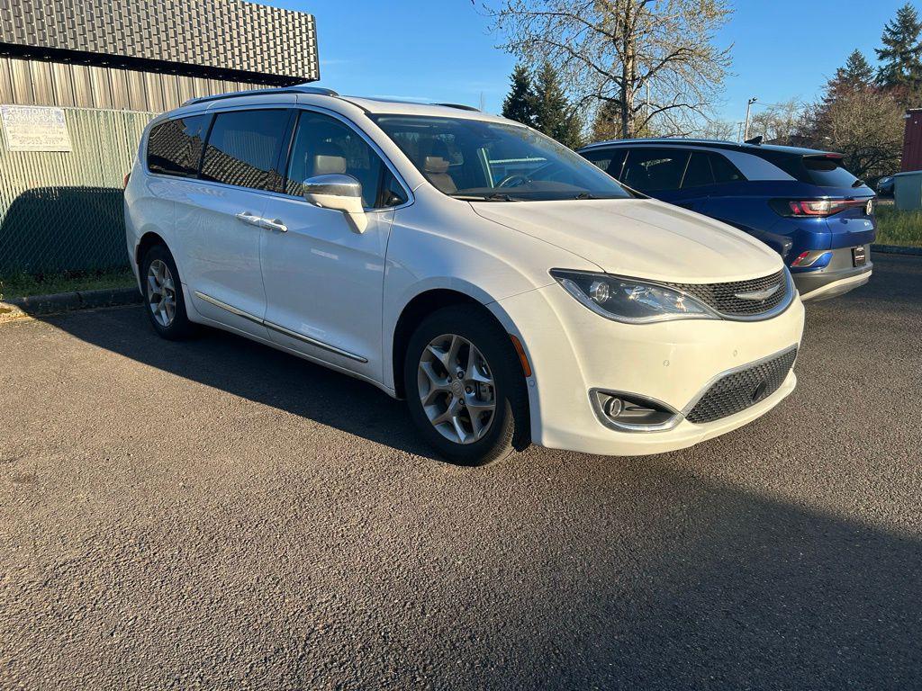 used 2017 Chrysler Pacifica car, priced at $14,990