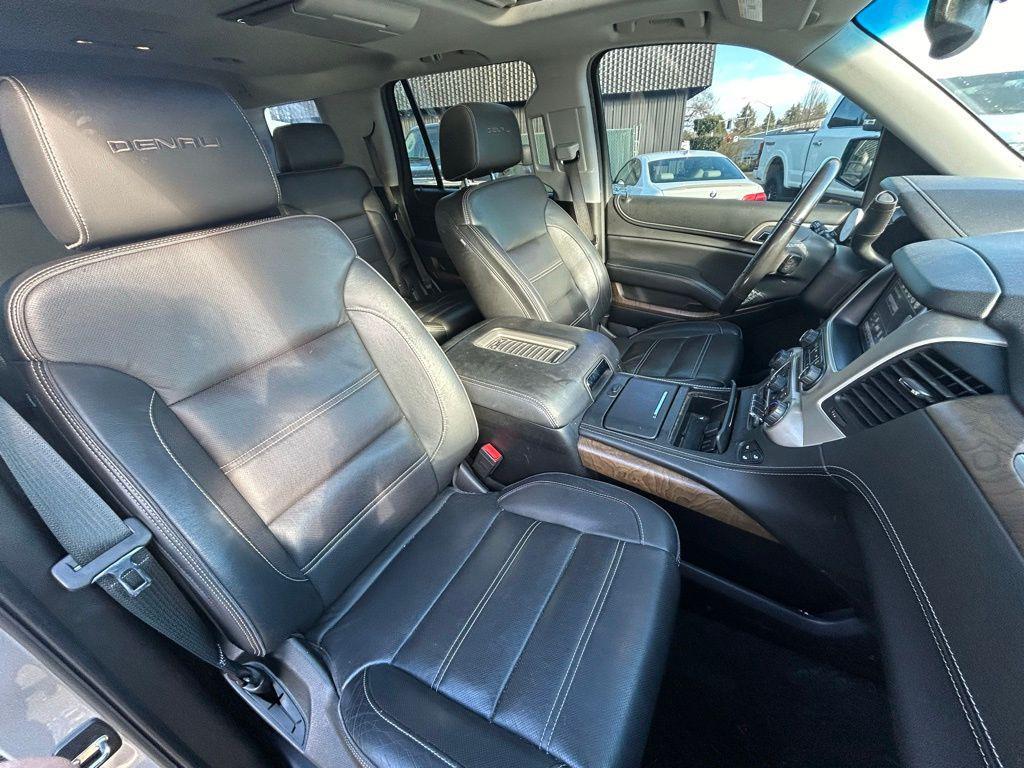 used 2018 GMC Yukon car, priced at $30,495