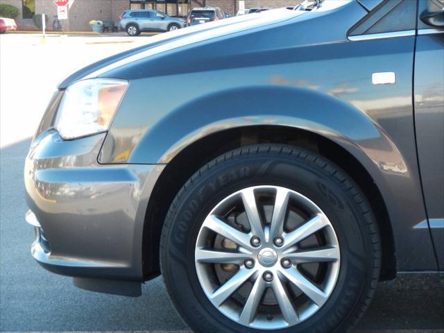 used 2014 Chrysler Town & Country car, priced at $5,995