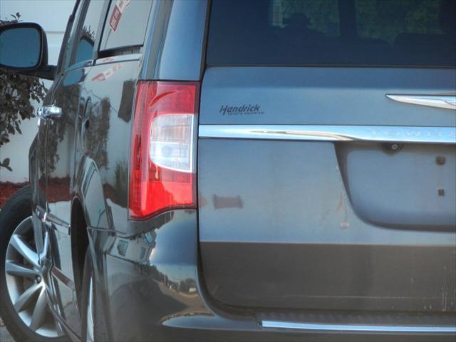 used 2014 Chrysler Town & Country car, priced at $5,995