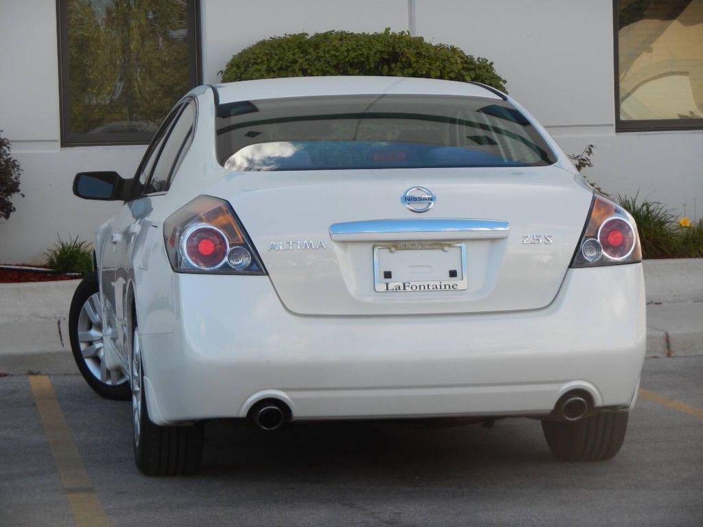 used 2009 Nissan Altima car, priced at $6,995