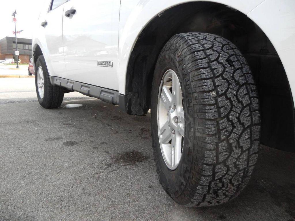 used 2008 Ford Escape Hybrid car, priced at $9,995