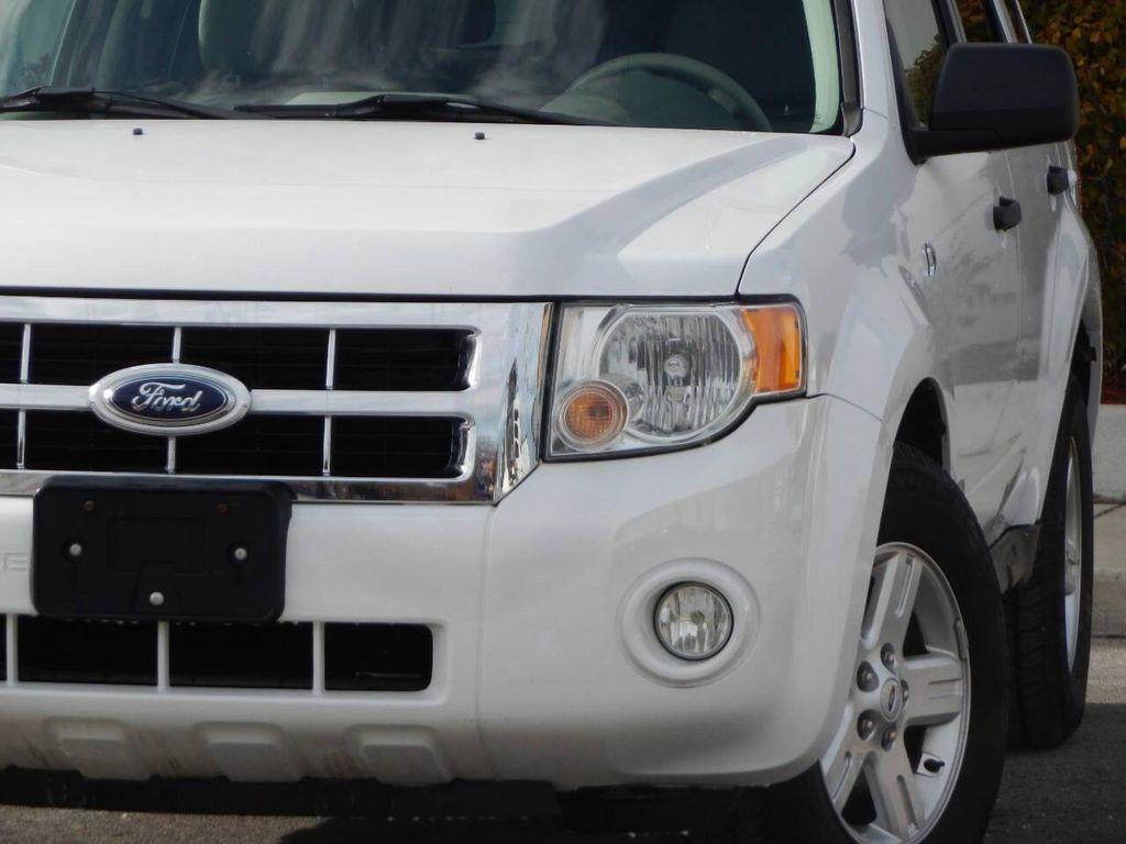 used 2008 Ford Escape Hybrid car, priced at $9,995