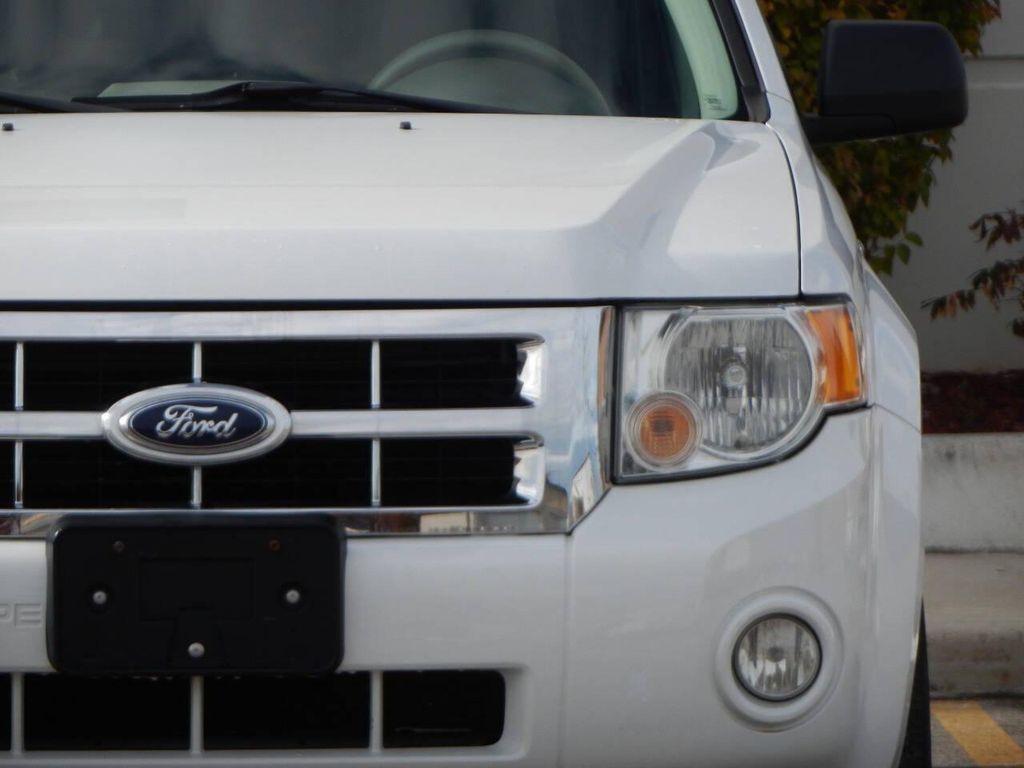 used 2008 Ford Escape Hybrid car, priced at $9,995