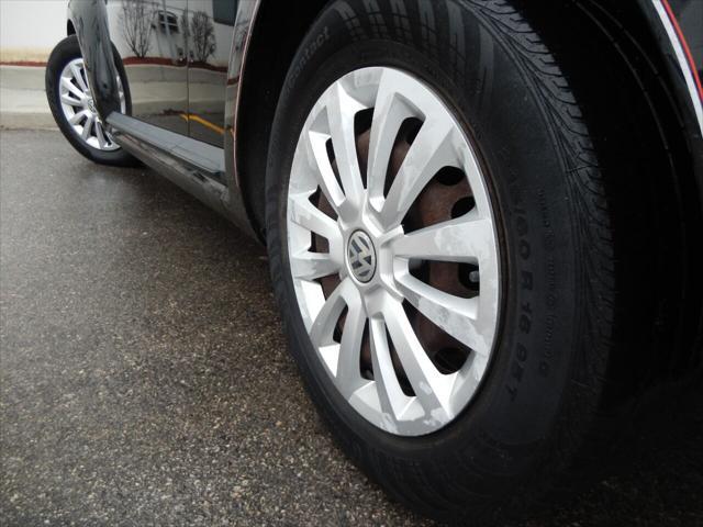 used 2012 Volkswagen Beetle car, priced at $9,995
