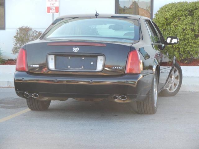 used 2005 Cadillac DeVille car, priced at $7,995