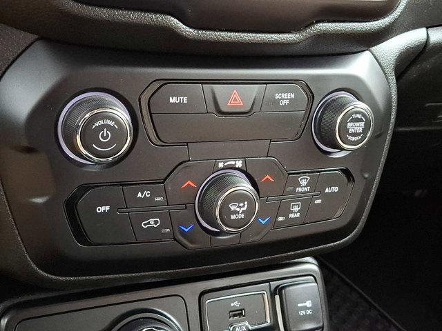 used 2019 Jeep Renegade car, priced at $15,900