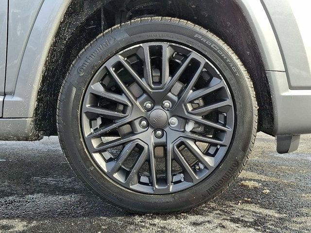 used 2022 Jeep Compass car, priced at $23,500