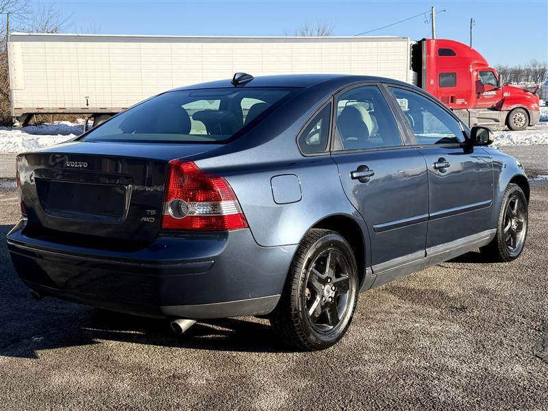 used 2007 Volvo S40 car, priced at $6,965