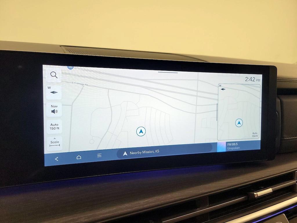 used 2024 Hyundai Santa Fe car, priced at $34,998