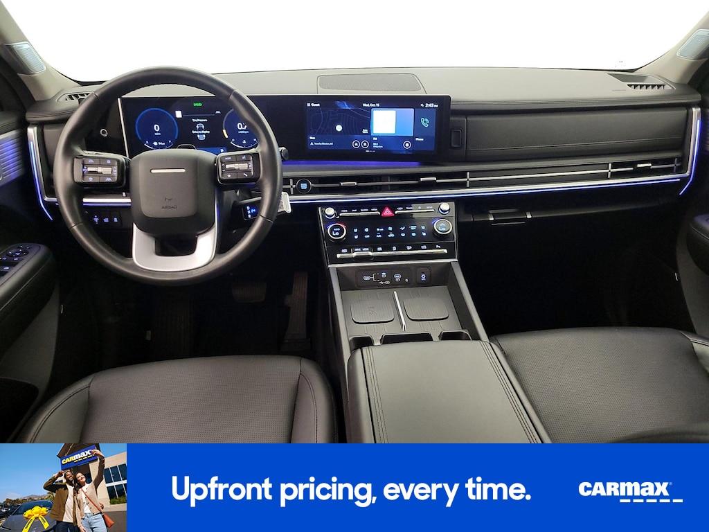 used 2024 Hyundai Santa Fe car, priced at $34,998