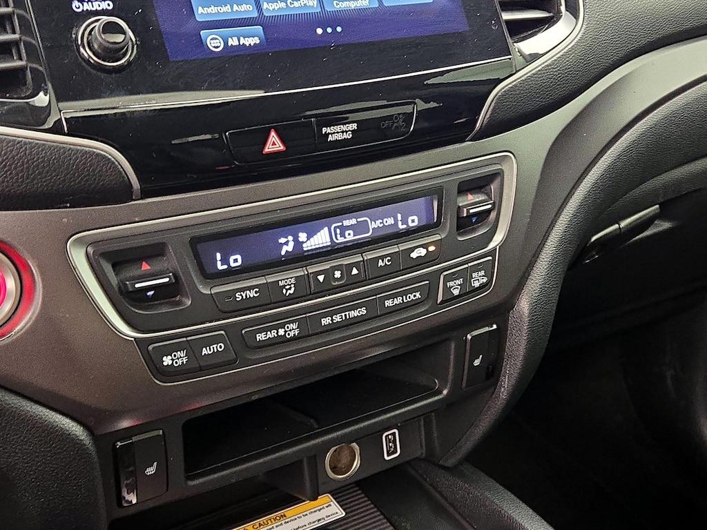 used 2022 Honda Pilot car, priced at $27,998