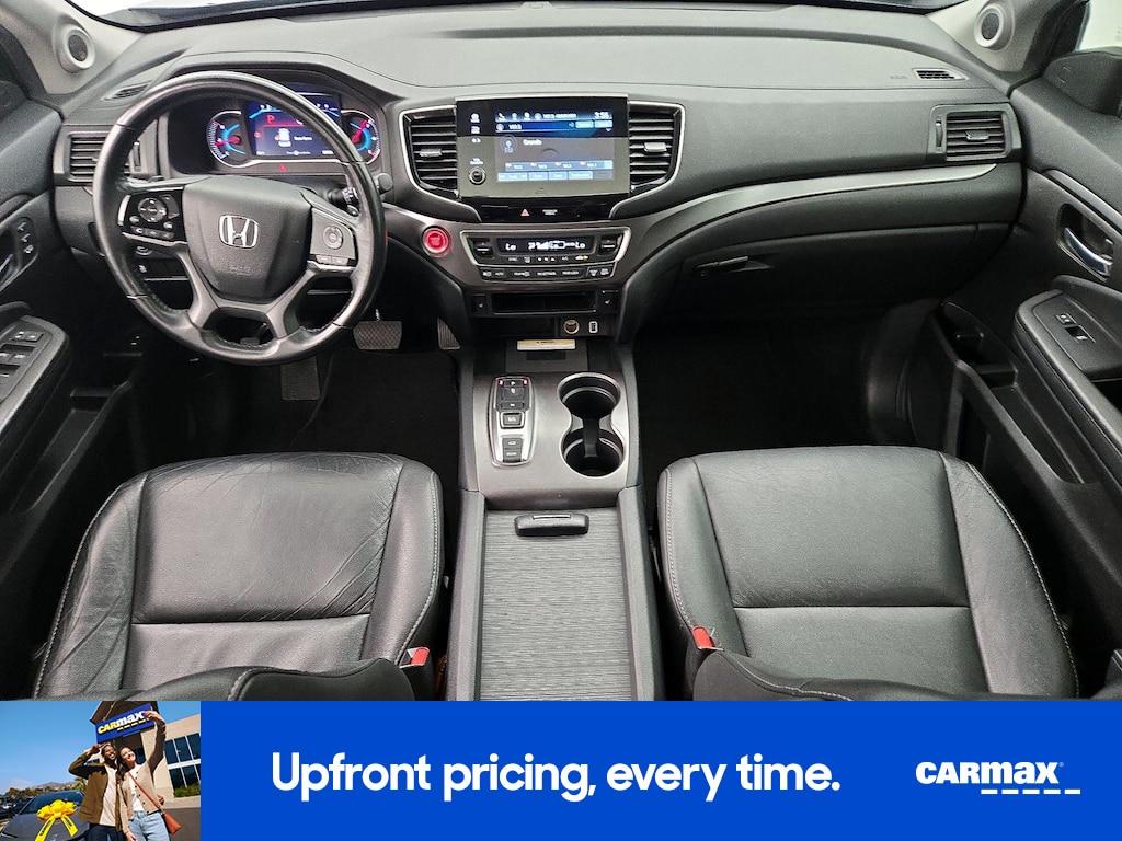 used 2022 Honda Pilot car, priced at $27,998