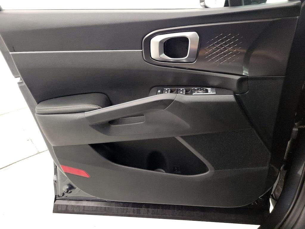 used 2022 Kia Sorento car, priced at $24,998