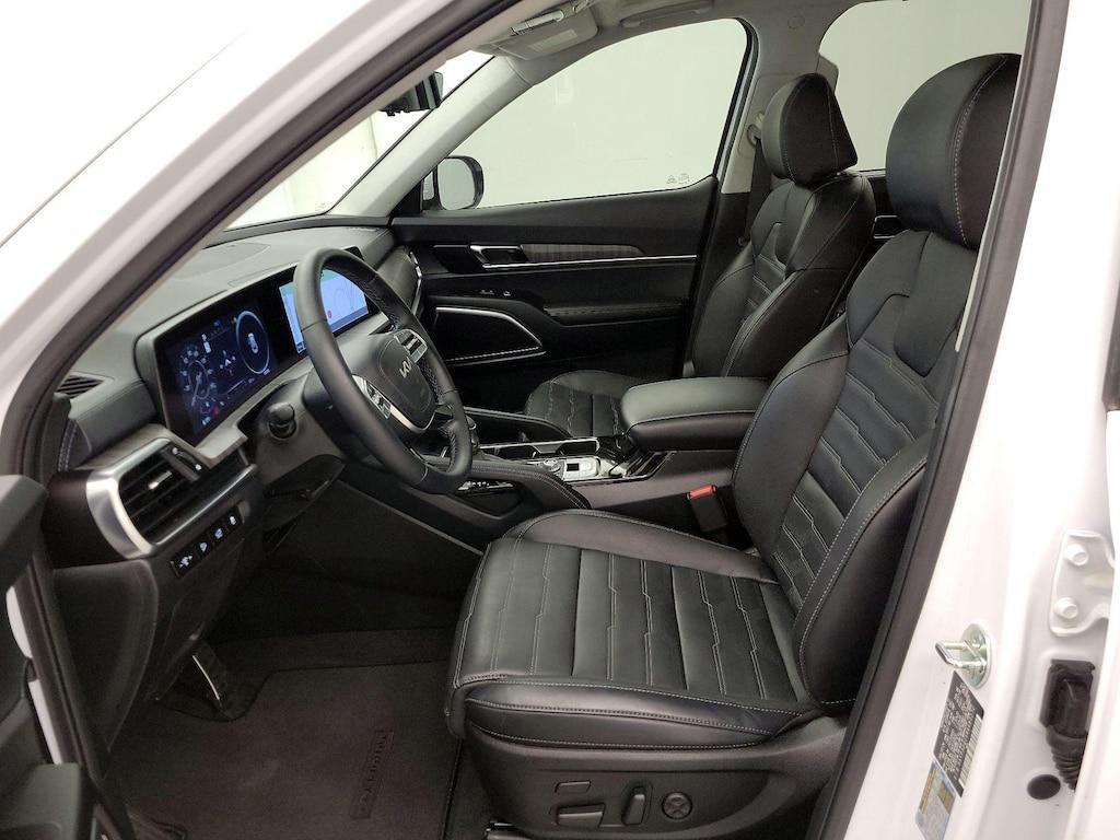 used 2024 Kia Telluride car, priced at $45,998