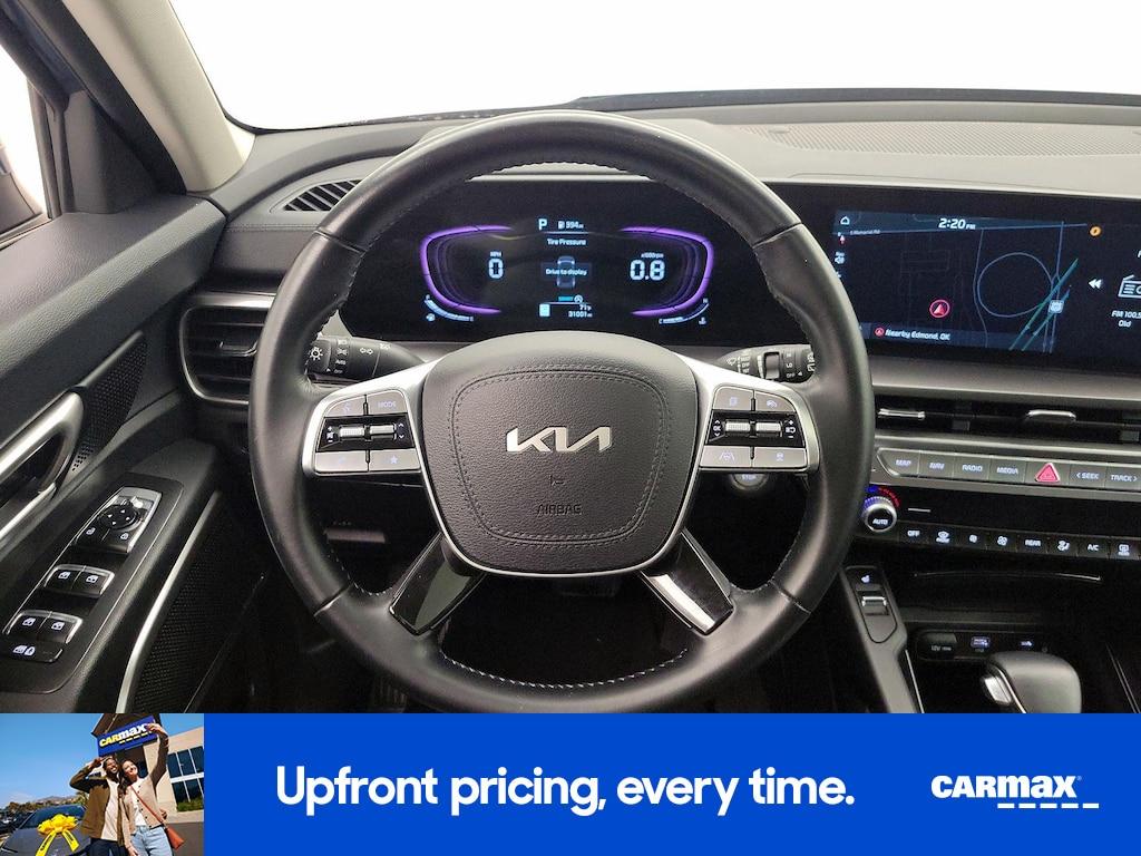 used 2025 Kia Telluride car, priced at $33,998