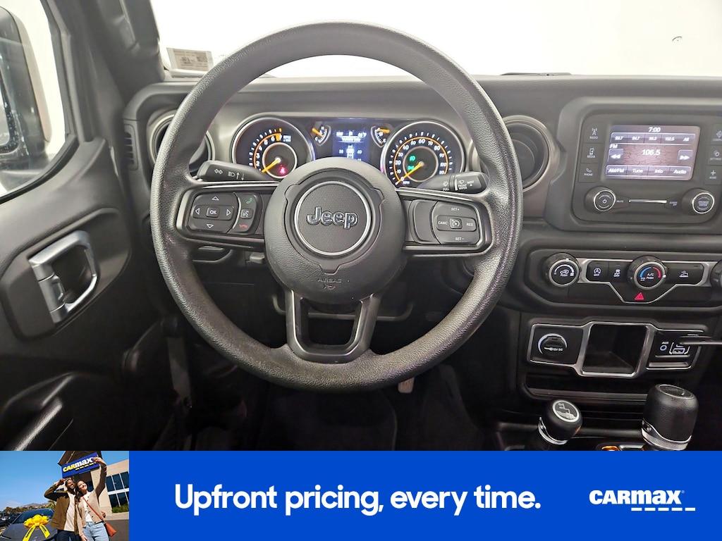 used 2021 Jeep Gladiator car, priced at $26,998