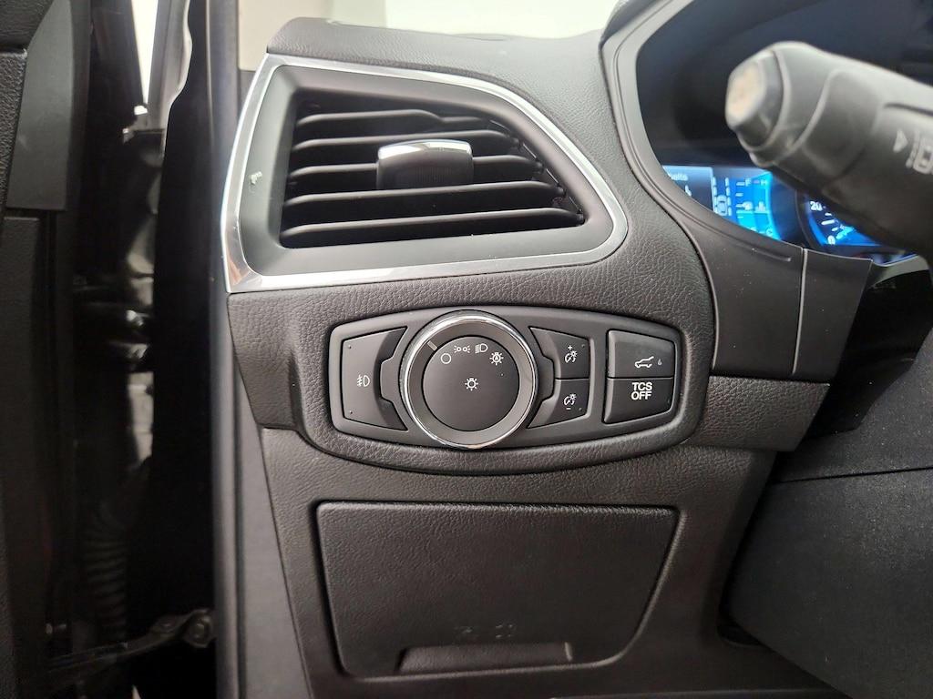 used 2022 Ford Edge car, priced at $23,998