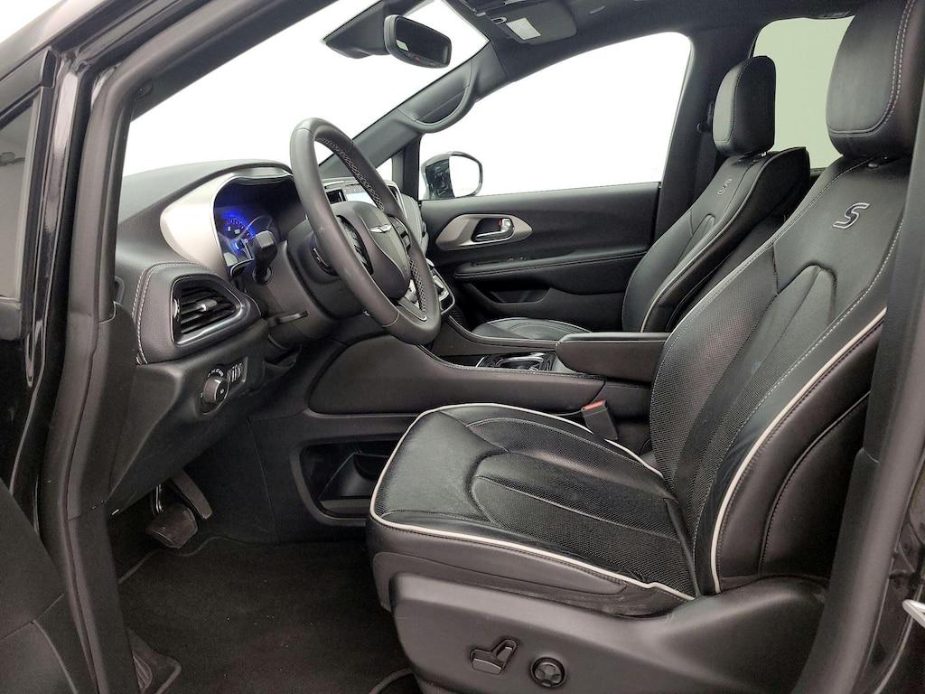 used 2023 Chrysler Pacifica car, priced at $31,998