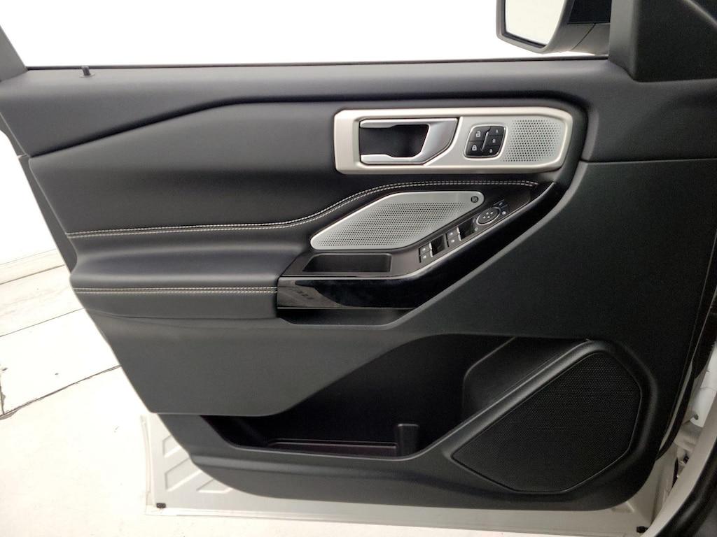 used 2023 Ford Explorer car, priced at $42,998