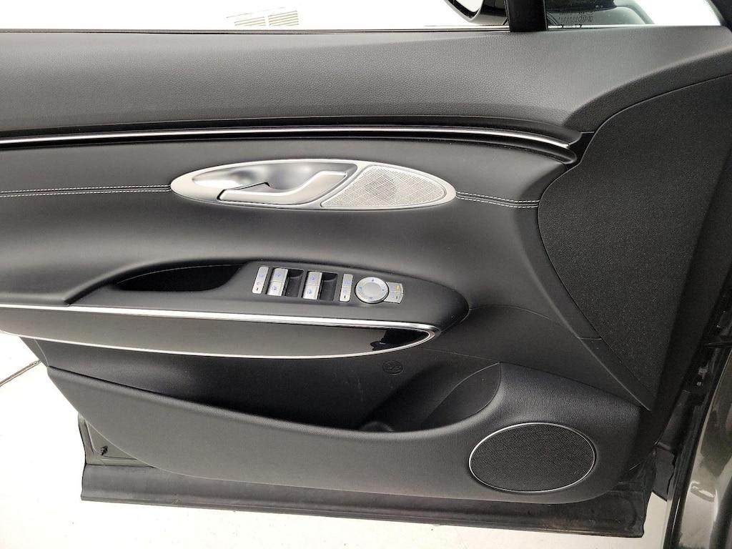 used 2025 Genesis GV70 car, priced at $37,998