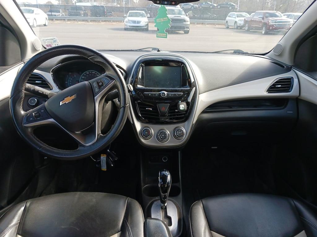 used 2020 Jeep Renegade car, priced at $18,998