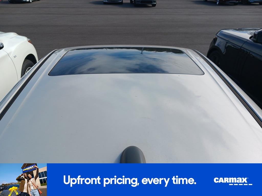 used 2020 Jeep Renegade car, priced at $18,998