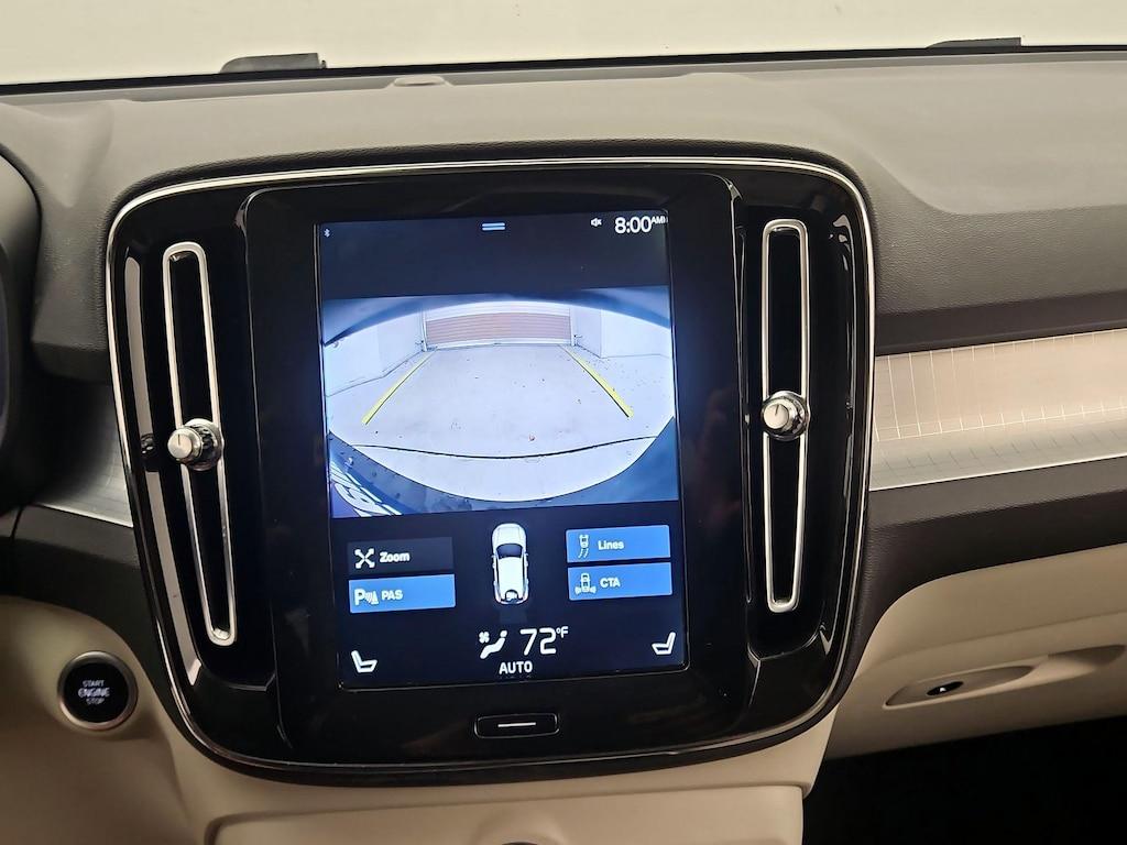 used 2020 Volvo XC40 car, priced at $22,998