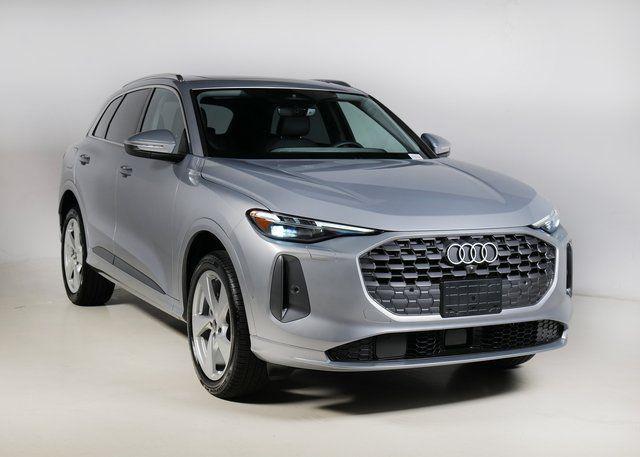 new 2025 Audi Q5 car, priced at $59,495