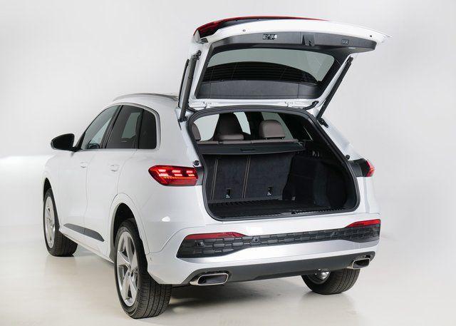 new 2025 Audi Q5 car, priced at $59,850